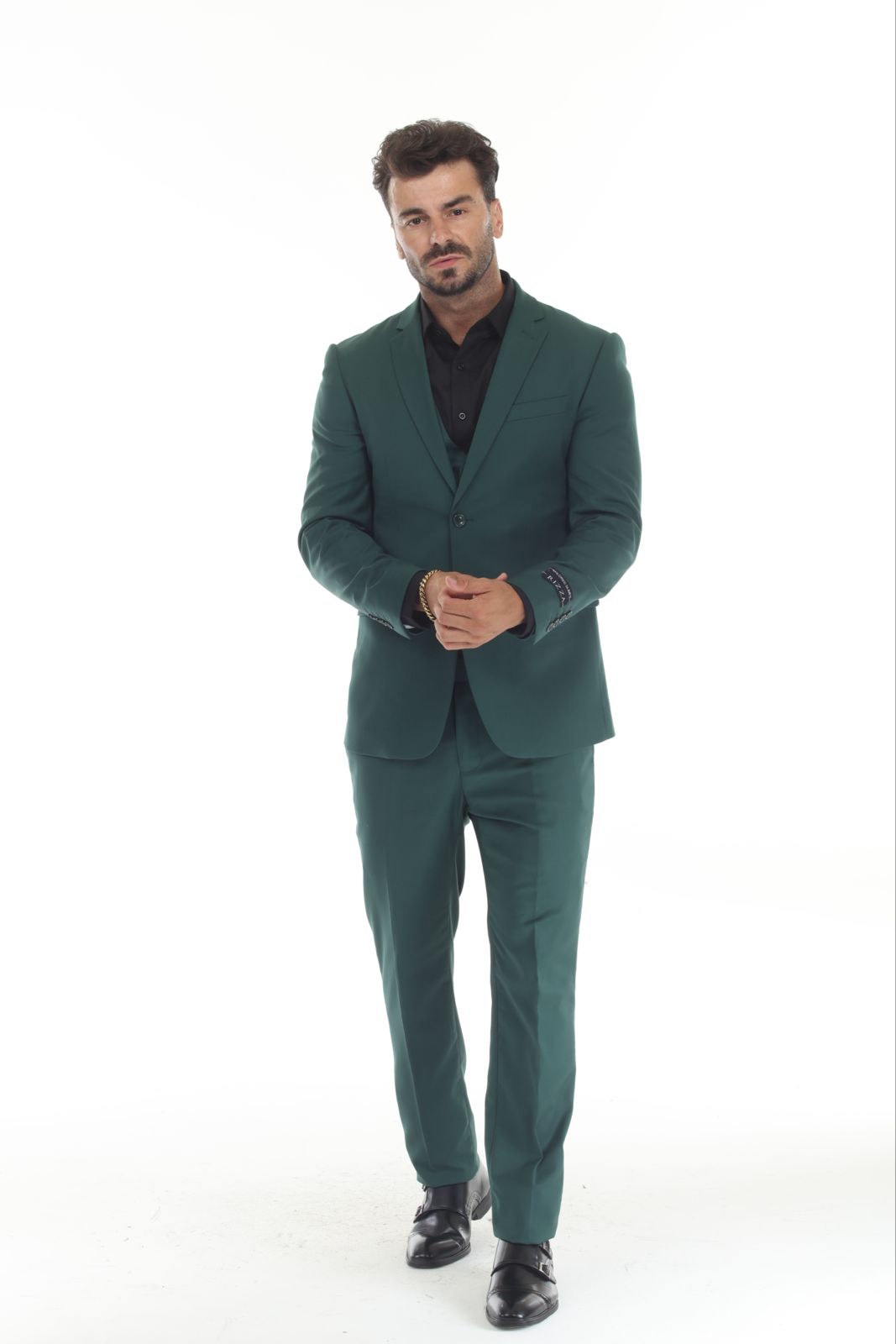 Check out new 3 pieces Slim Fit Forest Green-07 Suit all size available 34S-60R